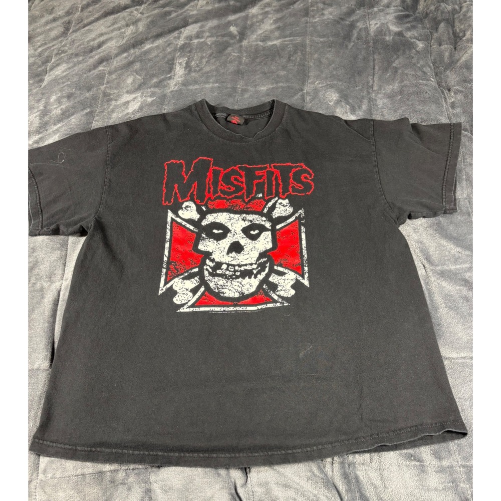 Cinder Block Misfits Punk Rock Skull Graphic T-Shirt Mens Black Large